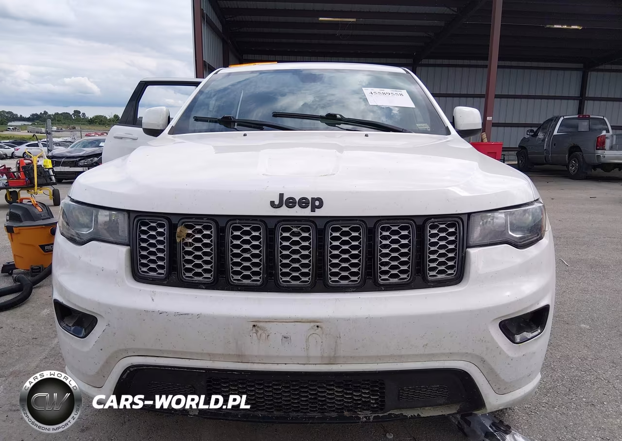 2017 Jeep Grand Cherokee Altitude VIN:1C4RJFAG5HC925077 - 12