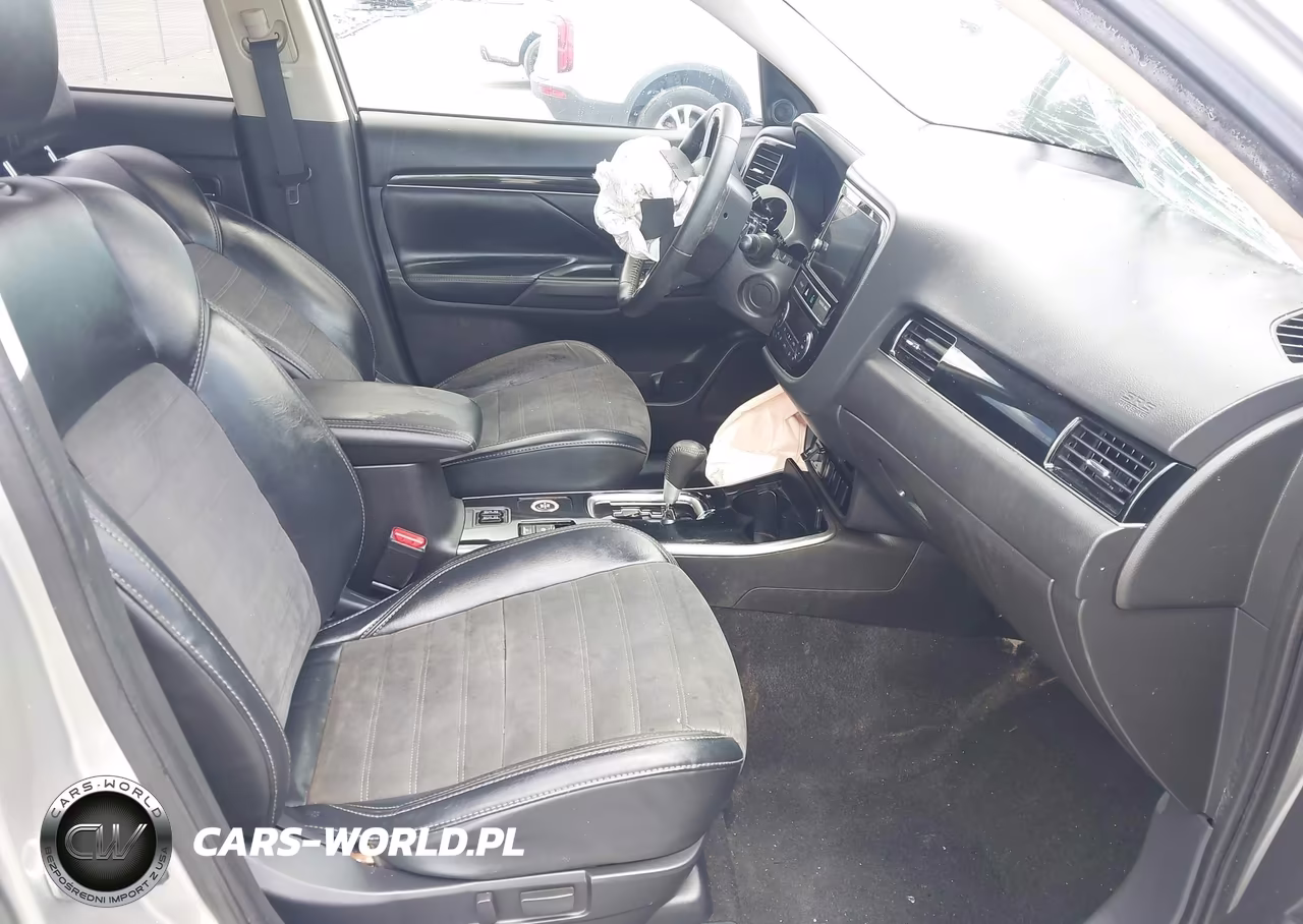2019 Mitsubishi Outlander Se VIN:JA4AZ3A38KZ043420 - 5