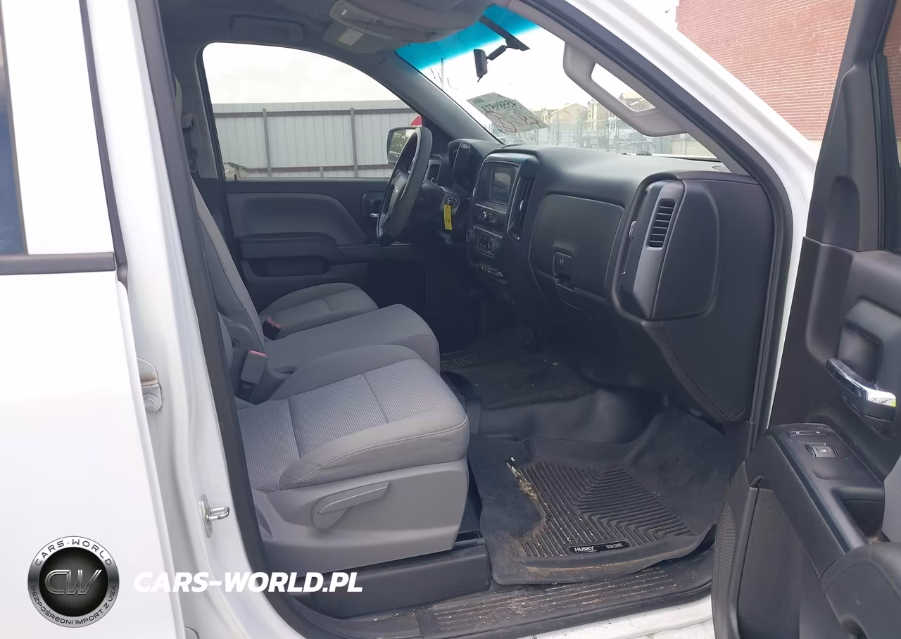 2018 Chevrolet Silverado 1500 Wt VIN:3GCPCNEH6JG400806 - 5