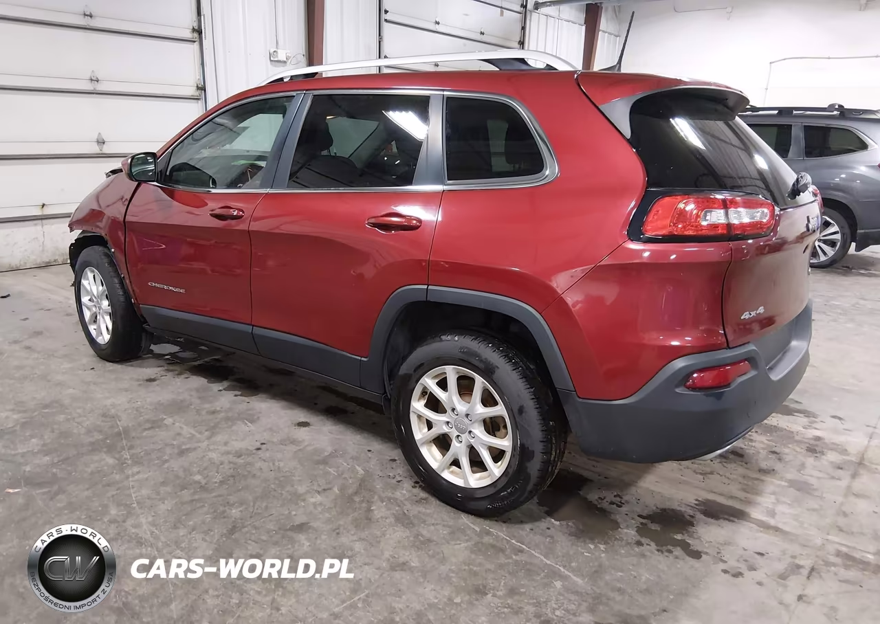 2016 Jeep Cherokee Latitude VIN:1C4PJMCS0GW367505 - 3