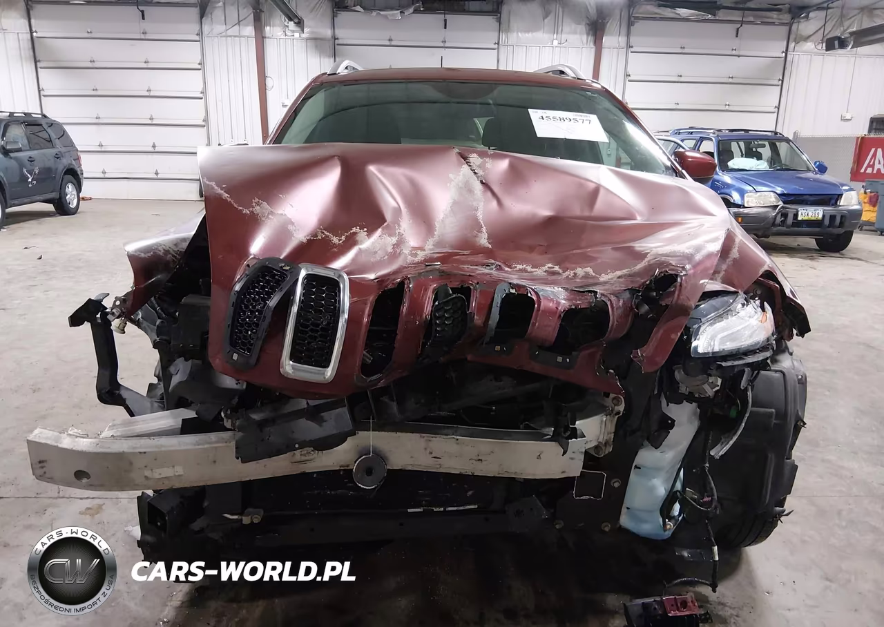 2016 Jeep Cherokee Latitude VIN:1C4PJMCS0GW367505 - 6
