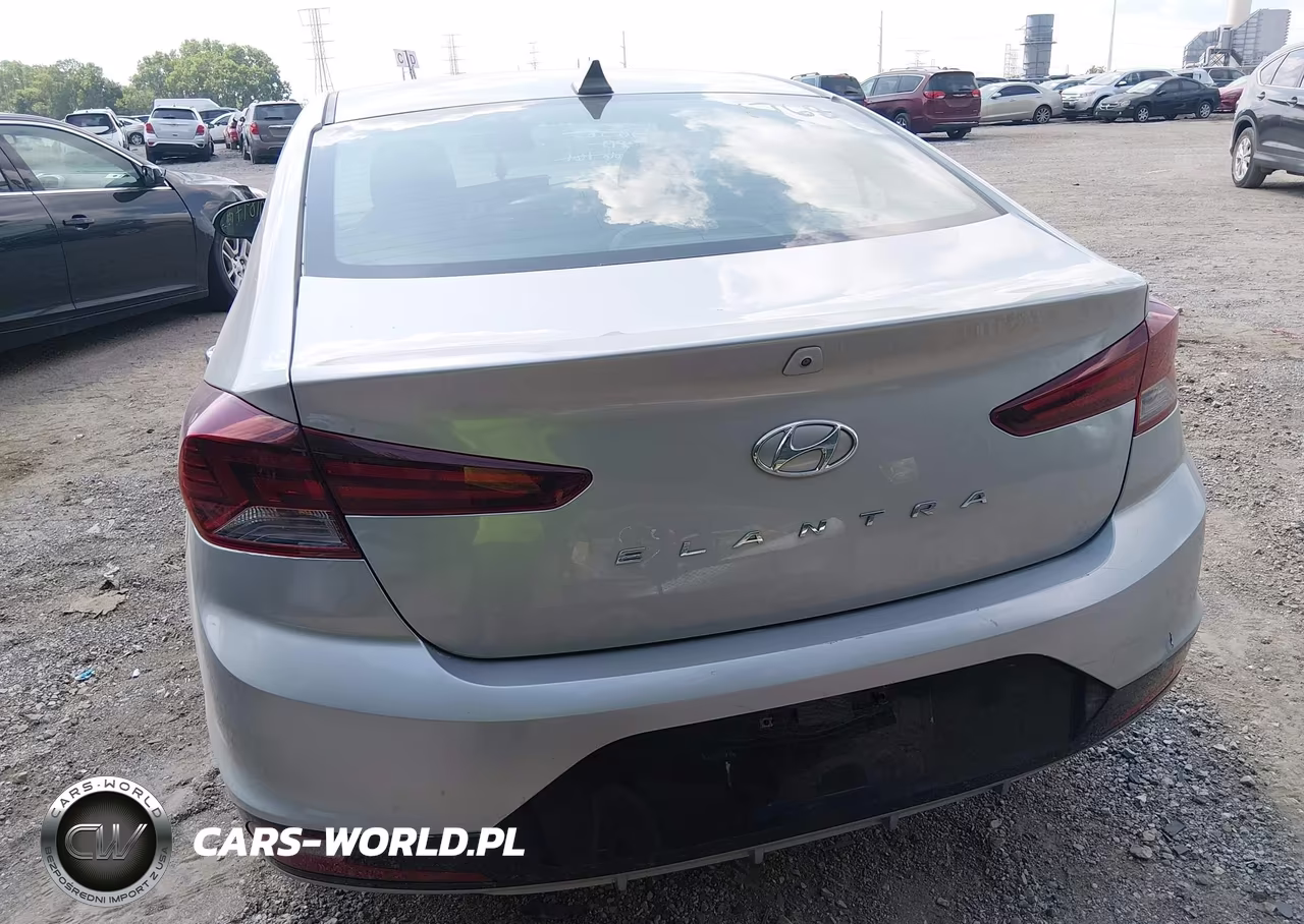 2020 Hyundai Elantra Sel VIN:5NPD84LF3LH566761 - 16
