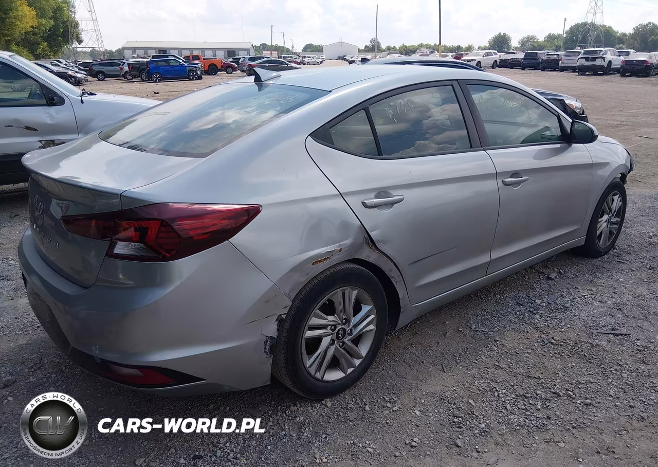 2020 Hyundai Elantra Sel VIN:5NPD84LF3LH566761 - 4