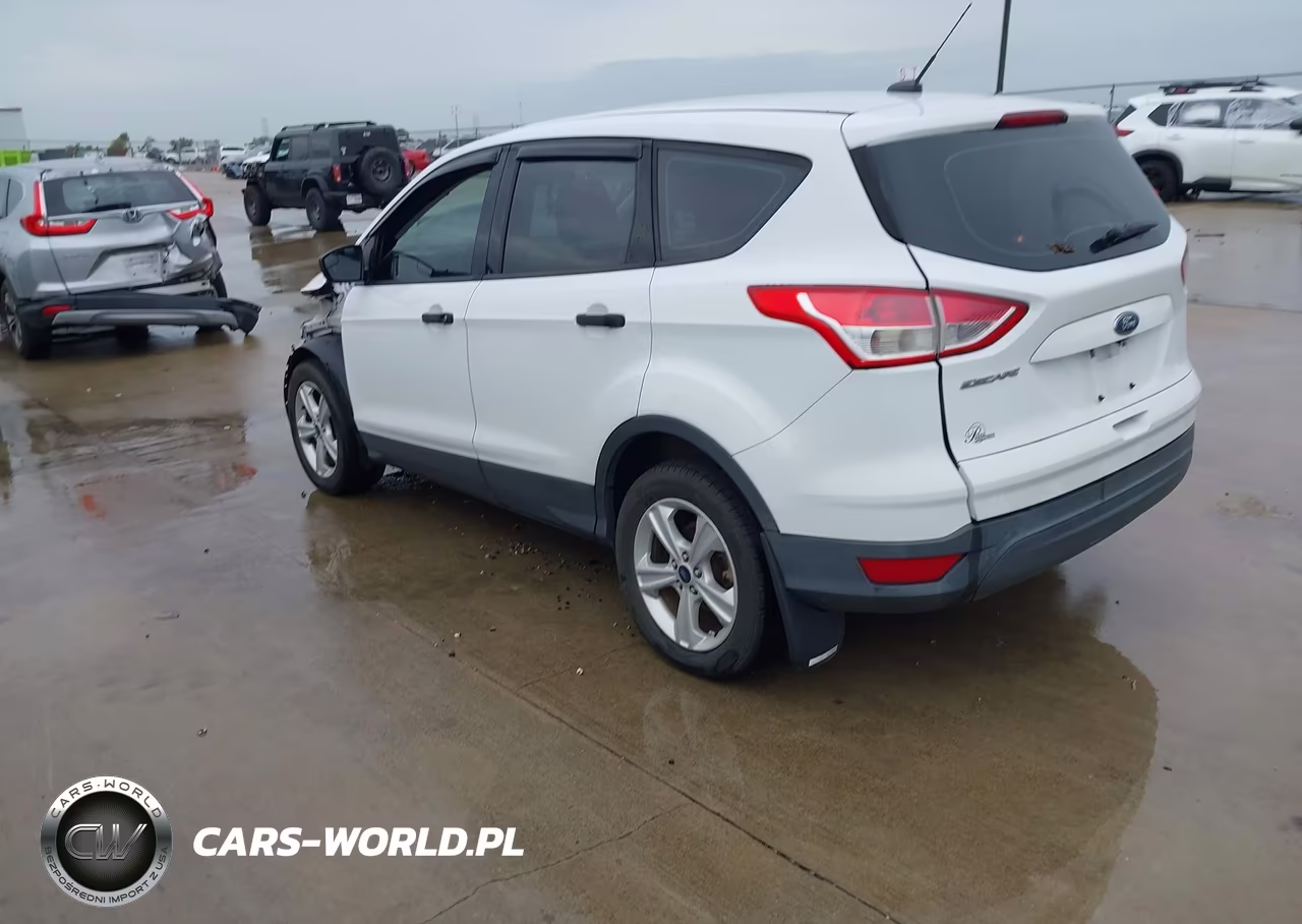 2016 Ford Escape S VIN:1FMCU0F77GUC74042 - 3