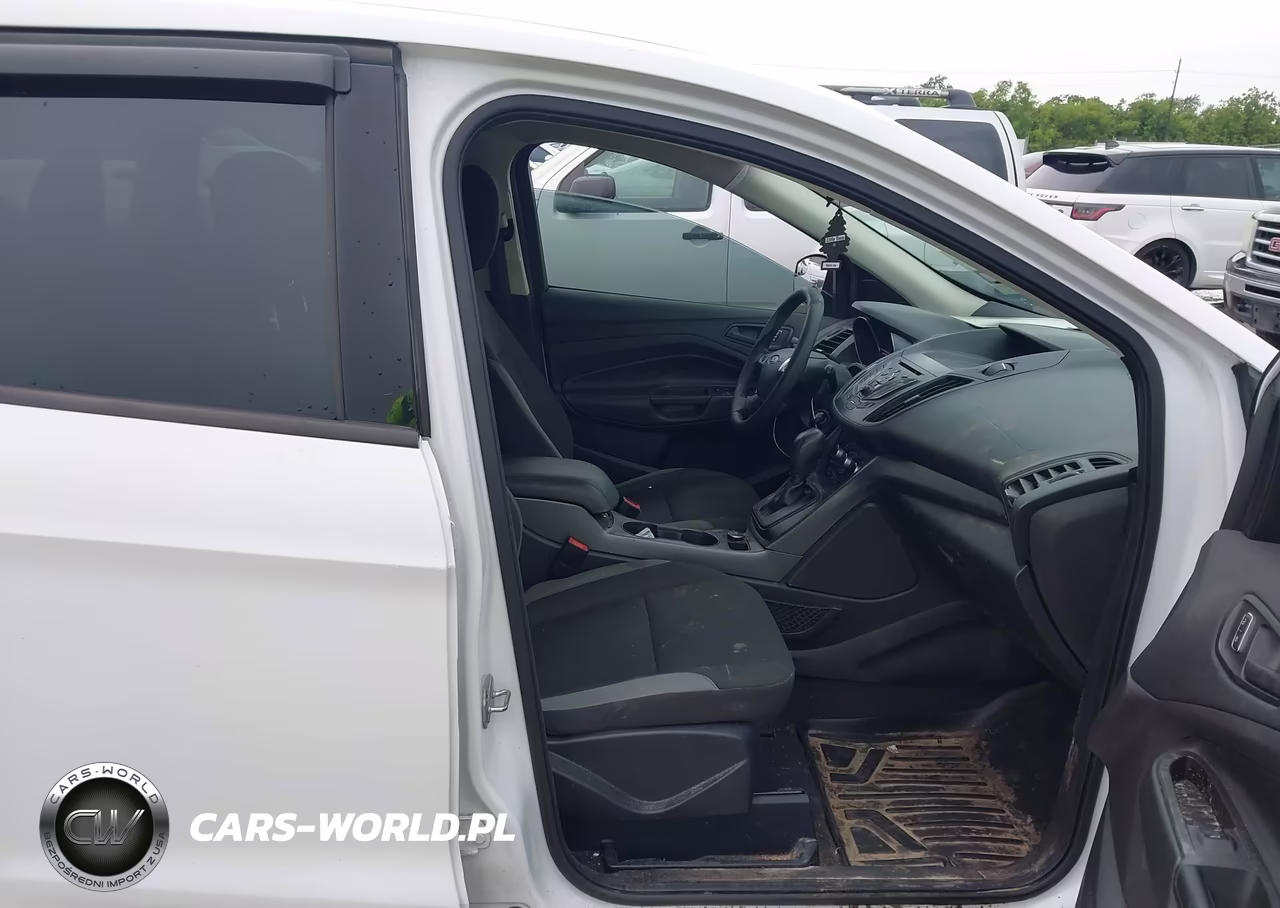 2016 Ford Escape S VIN:1FMCU0F77GUC74042 - 5