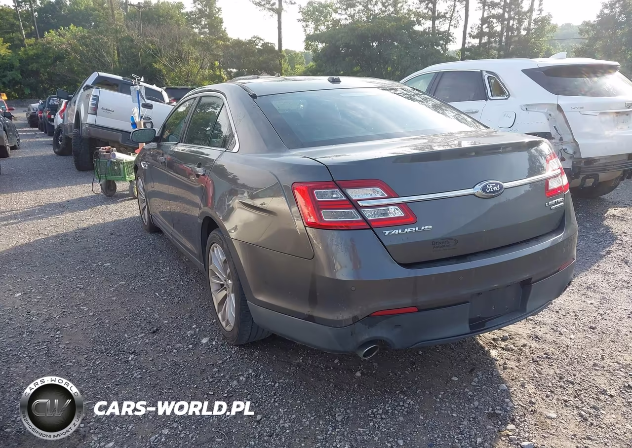 2017 Ford Taurus Limited VIN:1FAHP2F82HG104036 - 3