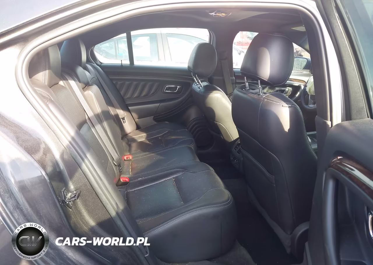 2017 Ford Taurus Limited VIN:1FAHP2F82HG104036 - 8