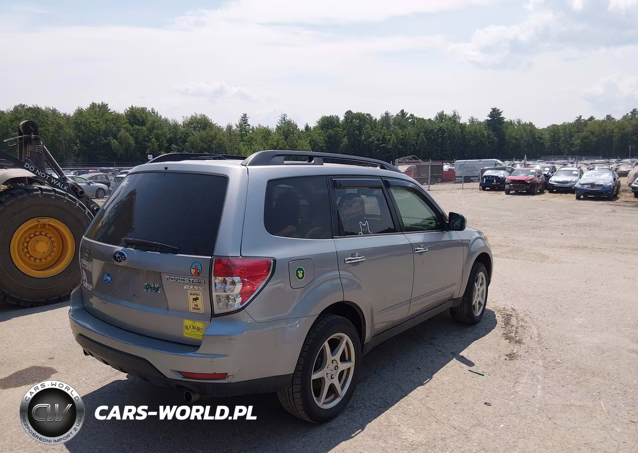 2010 Subaru Forester 2.5X Premium VIN:JF2SH6CC0AH790561 - 4