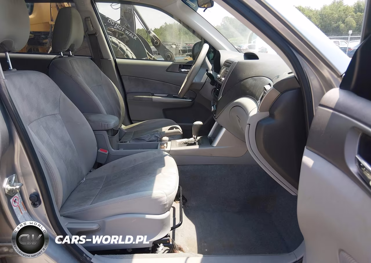 2010 Subaru Forester 2.5X Premium VIN:JF2SH6CC0AH790561 - 5