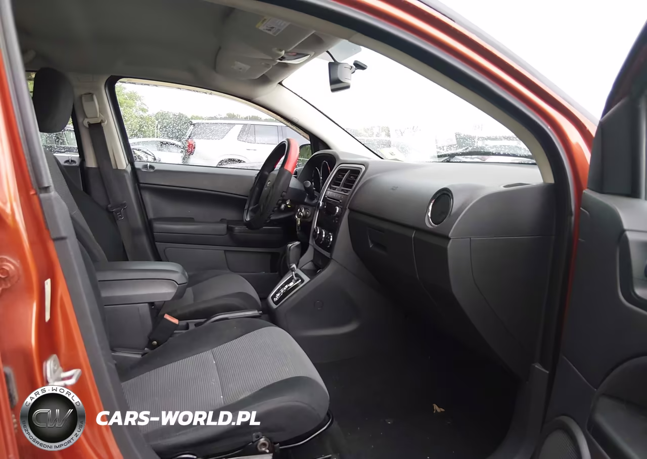 2010 Dodge Caliber Mainstreet VIN:1B3CB3HA8AD569065 - 5
