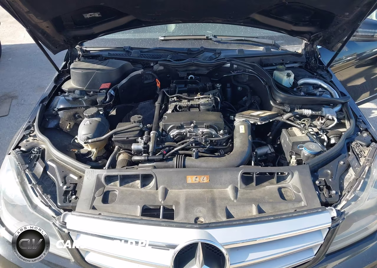 2012 Mercedes-Benz C 250 Sport VIN:WDDGF4HB7CR223930 - 10