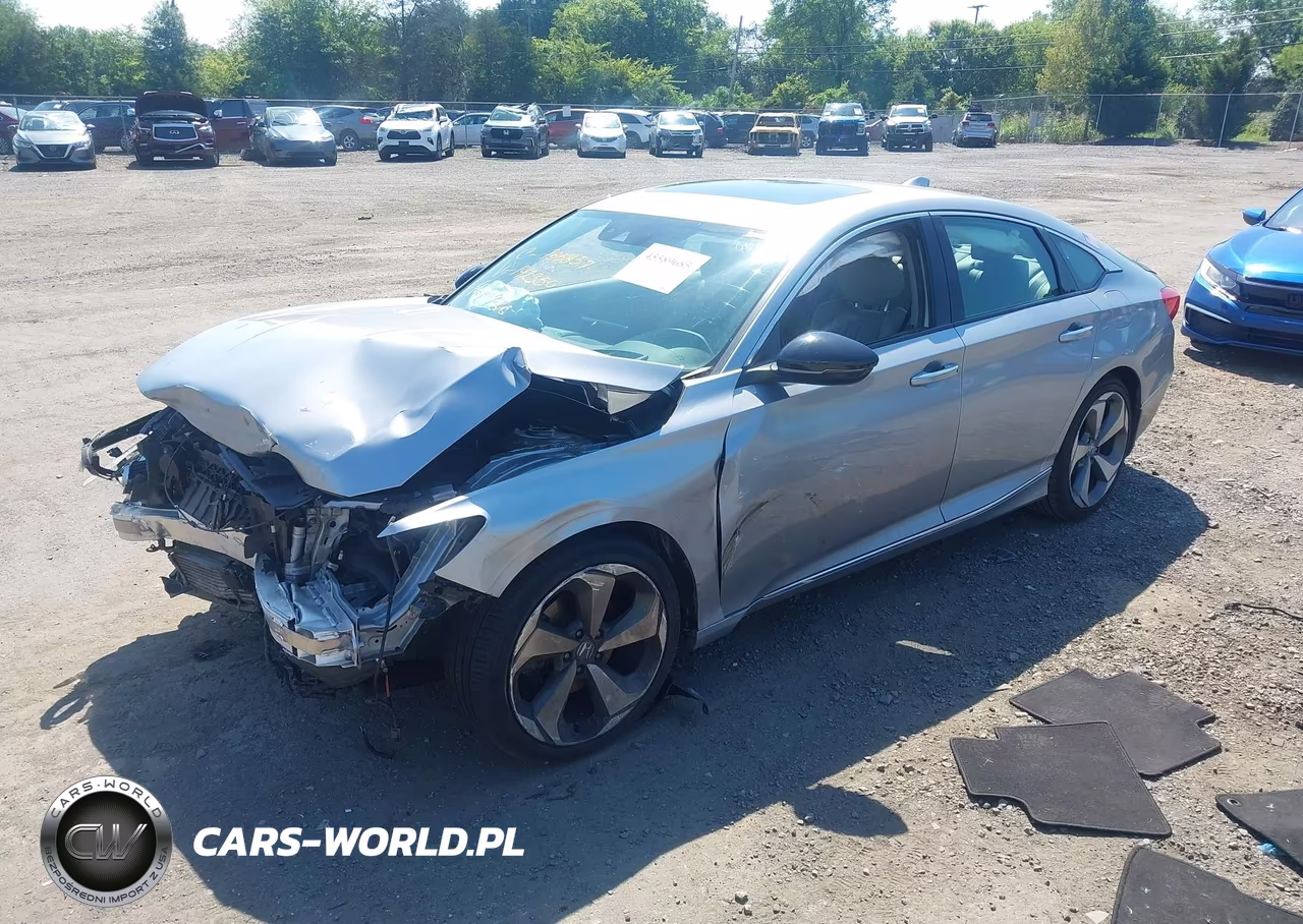 2018 Honda Accord Touring VIN:1HGCV1F91JA142350 - 2
