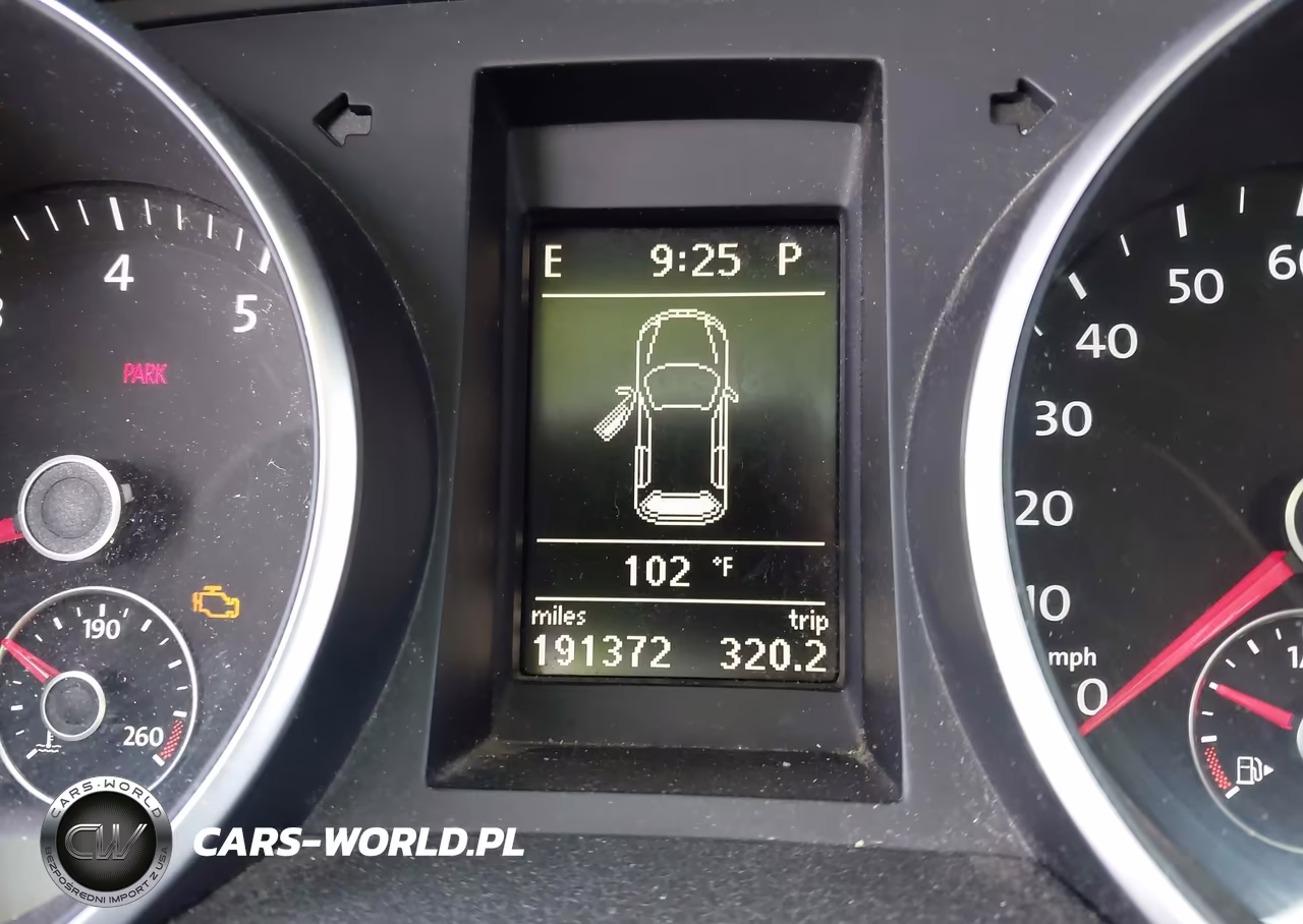 2012 Volkswagen Golf 2.5L 4-Door VIN:WVWDB7AJ3CW282602 - 15