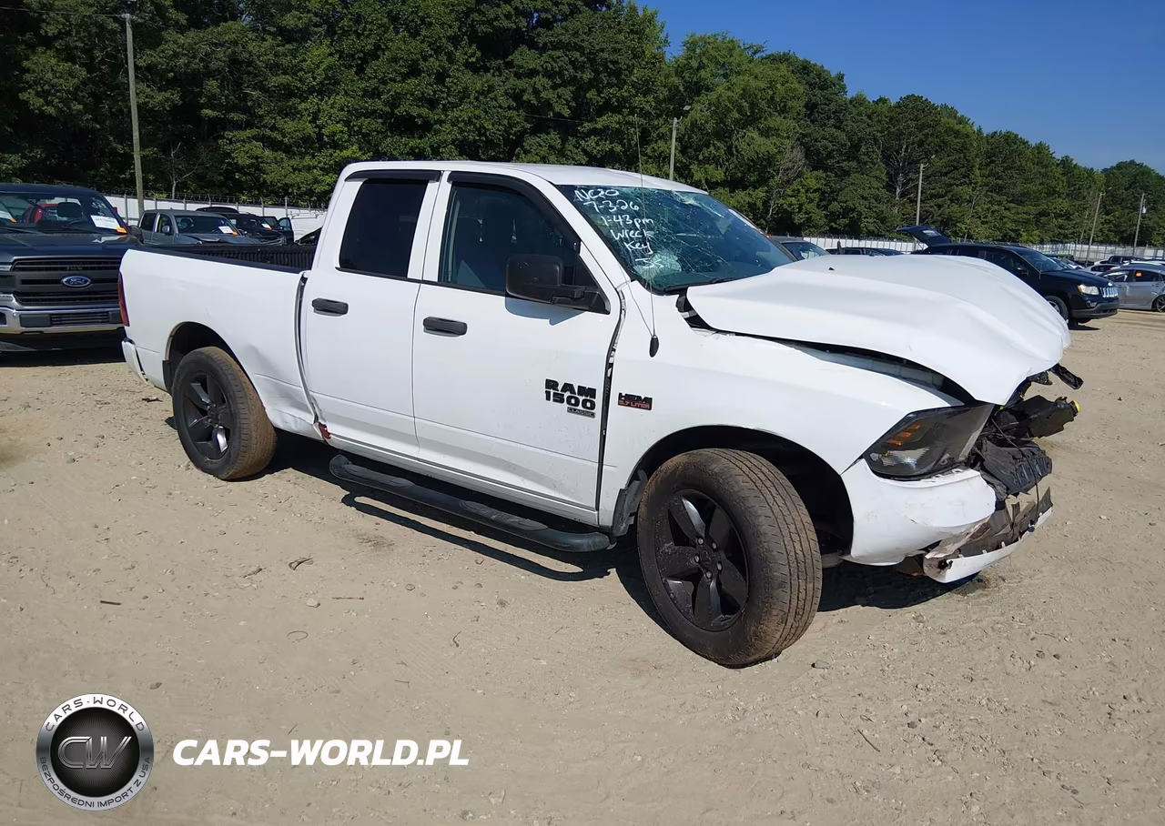 2019 Ram 1500 Classic Express 4X2 6'4 Box – zdjęcie 1 z 20