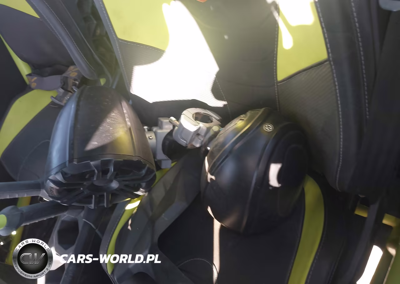 2021 Can-Am Maverick X3 Max X Mr Turbo Rr VIN:3JBVAAV22MK000635 - 12