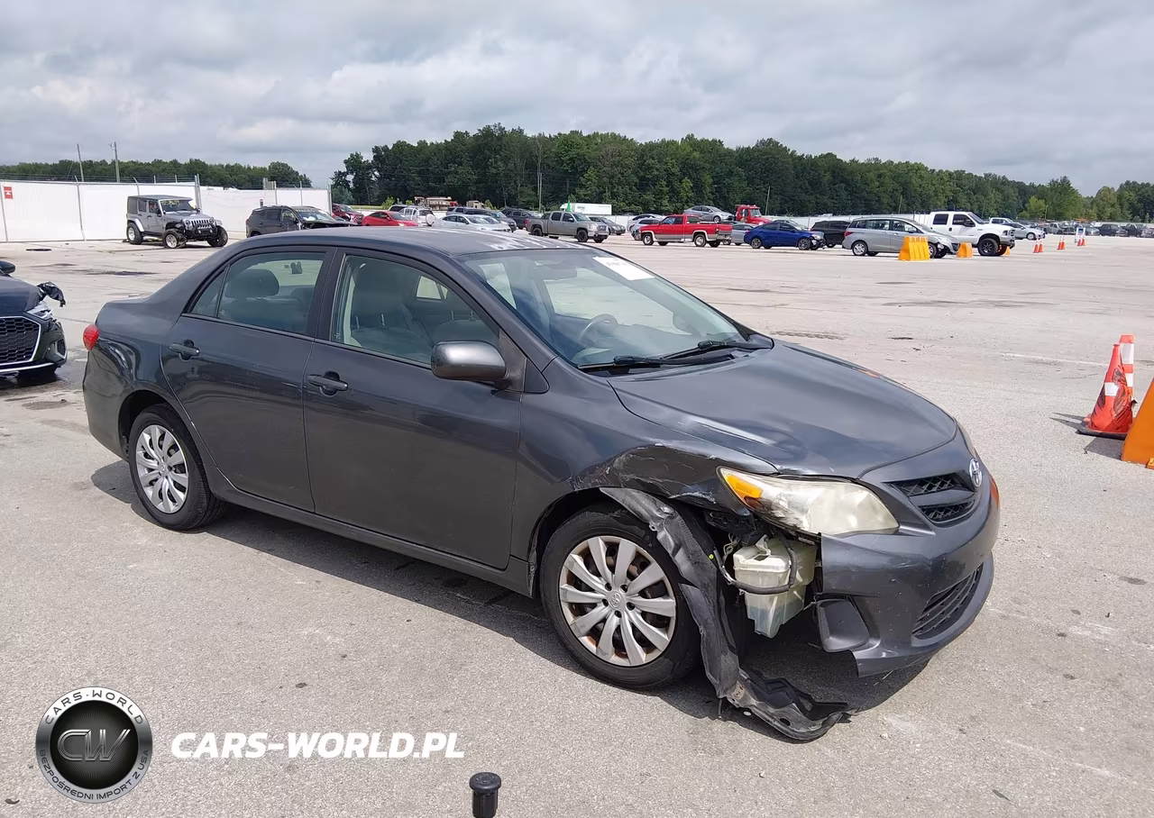 2012 Toyota Corolla Le – zdjęcie 1 z 17