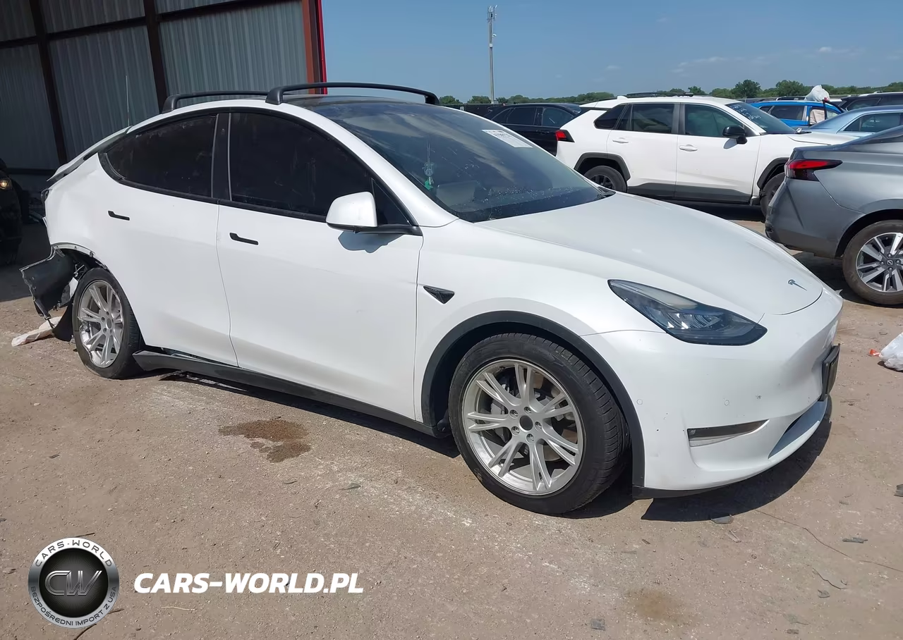 2022 Tesla Model Y Long Range Dual Motor All-Wheel Drive – zdjęcie 1 z 13