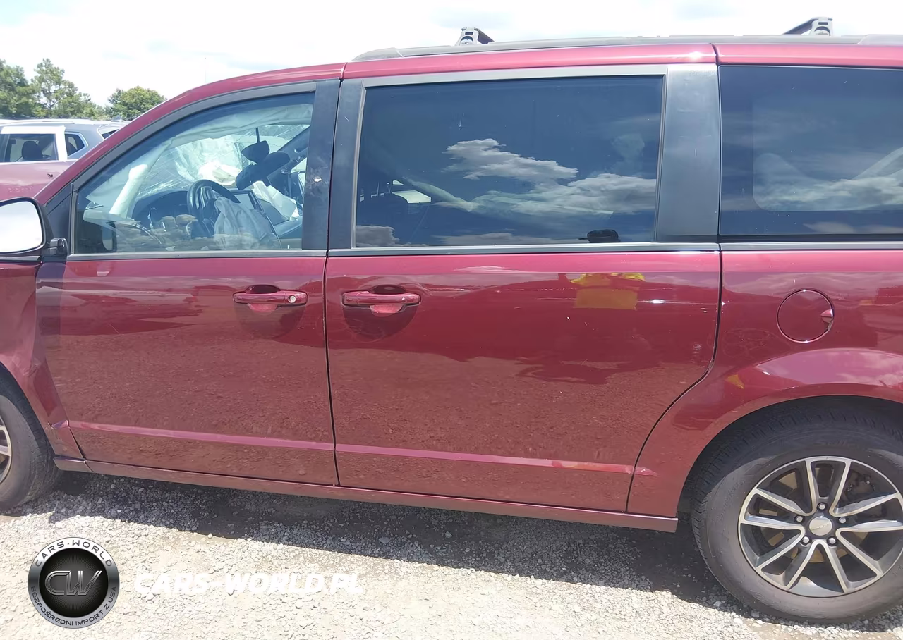 2019 Dodge Grand Caravan Gt VIN:2C4RDGEG0KR619555 - 15