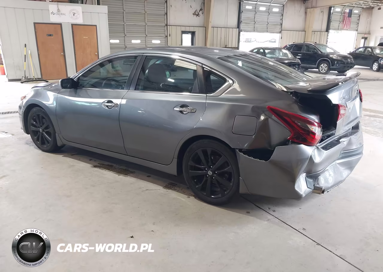 2017 Nissan Altima 2.5 Sr VIN:1N4AL3AP5HC230495 - 3