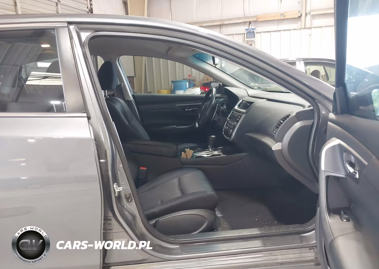 2017 Nissan Altima 2.5 Sr VIN:1N4AL3AP5HC230495 - 5