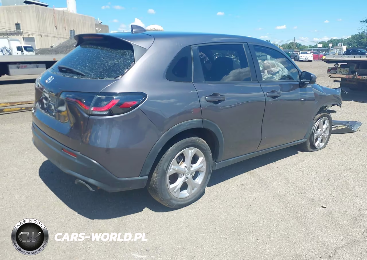 2023 Honda Hr-V Awd Lx VIN:3CZRZ2H34PM749229 - 4