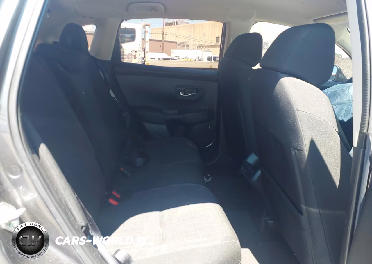 2023 Honda Hr-V Awd Lx VIN:3CZRZ2H34PM749229 - 8