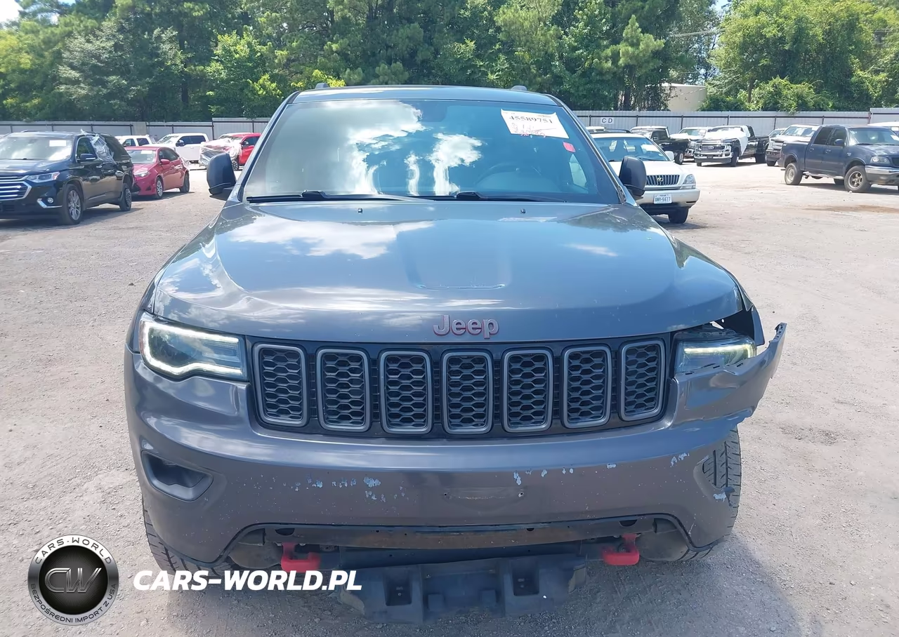 2017 Jeep Grand Cherokee Trailhawk VIN:1C4RJFLG9HC840787 - 18