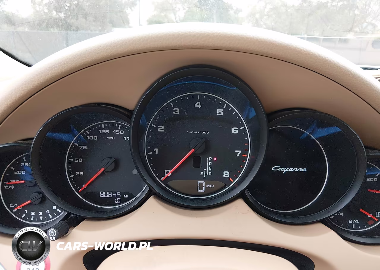 2017 Porsche Cayenne Platinum Edition VIN:WP1AA2A23HKA81071 - 7