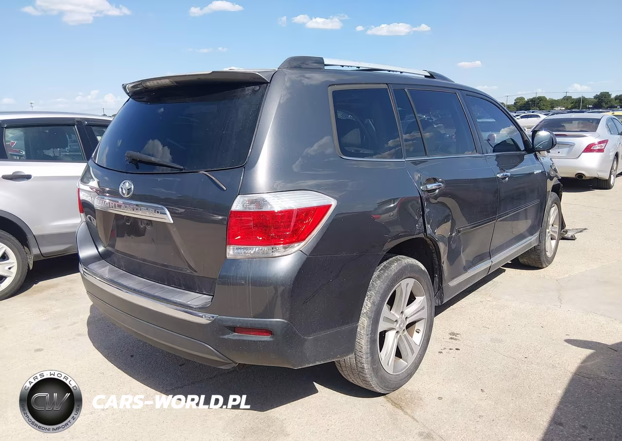 2013 Toyota Highlander Limited V6 VIN:5TDYK3EH5DS110798 - 4