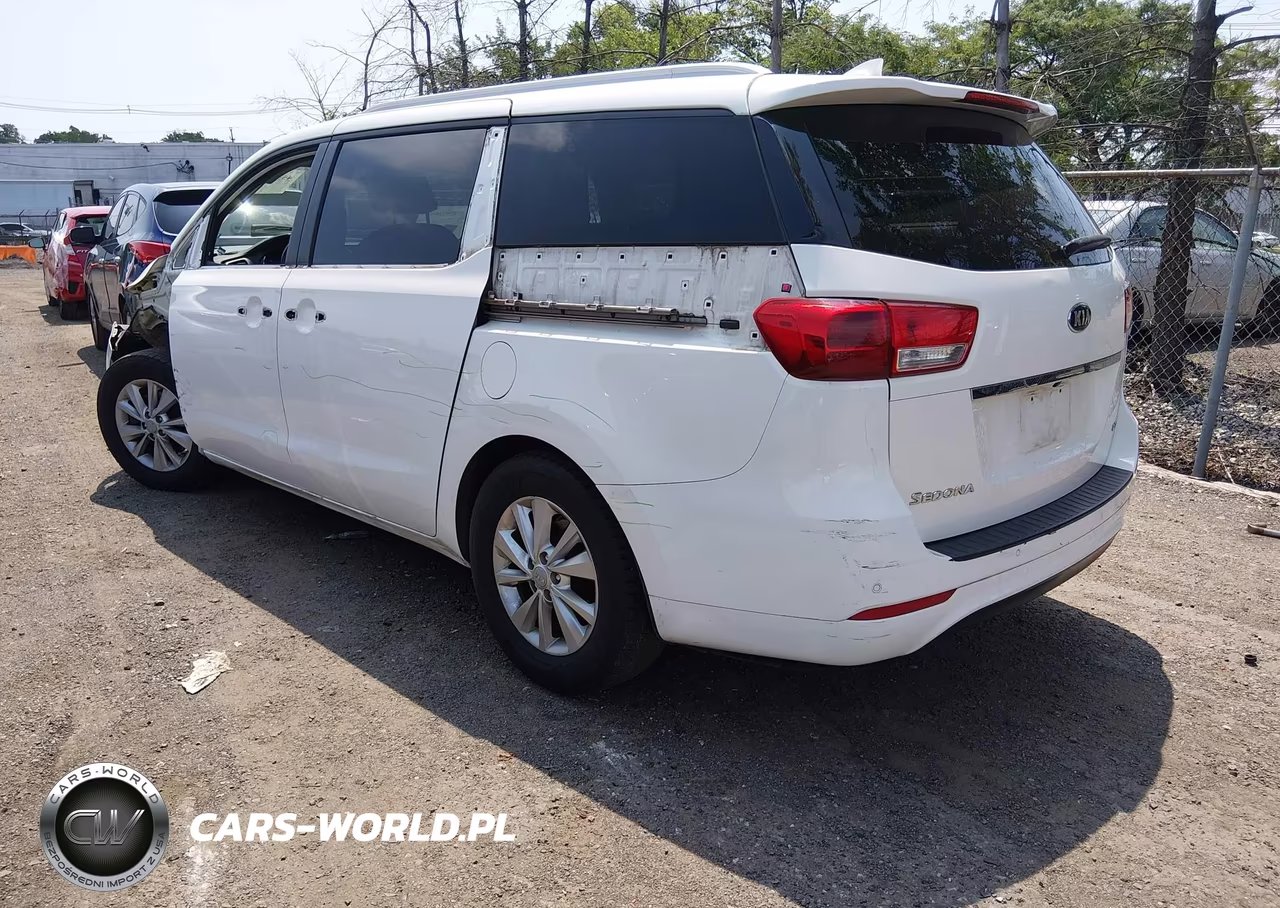 2016 Kia Sedona Lx VIN:KNDMB5C15G6188096 - 3