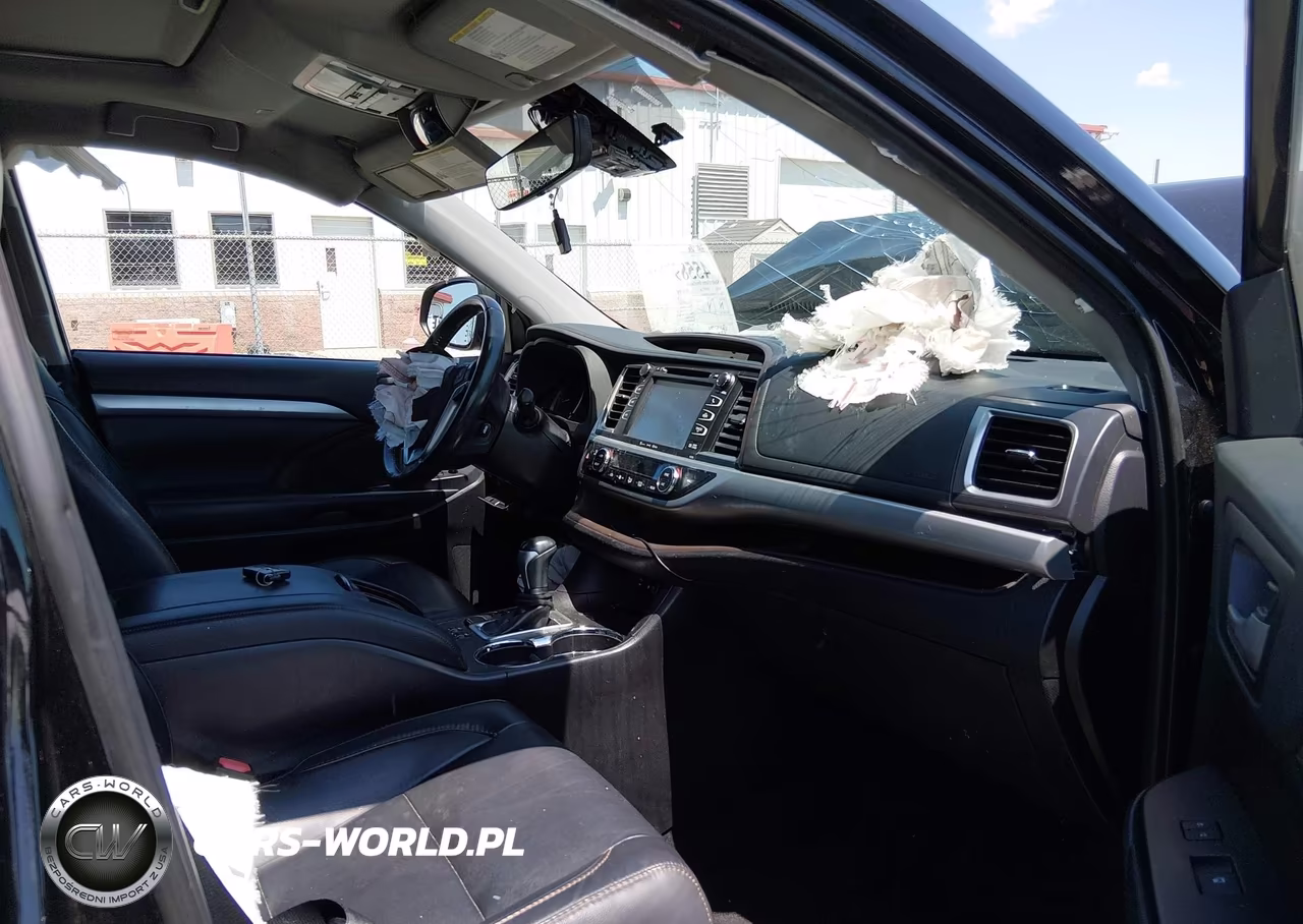 2019 Toyota Highlander Xle VIN:5TDJZRFH7KS587471 - 5