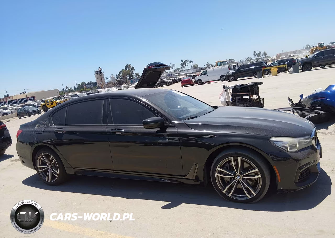 2017 BMW 740I VIN:WBA7E2C55HG739285 - 13