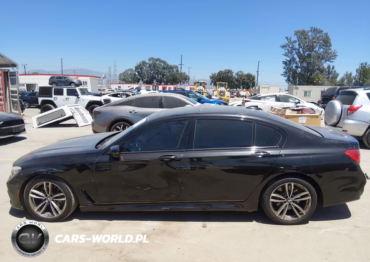 2017 BMW 740I VIN:WBA7E2C55HG739285 - 14