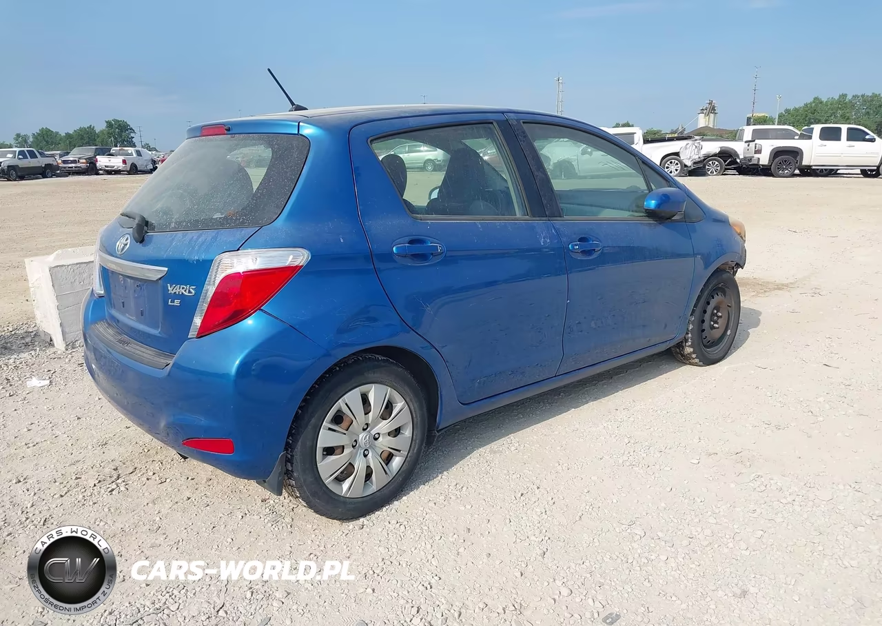 2012 Toyota Yaris Le VIN:JTDKTUD30CD509868 - 4