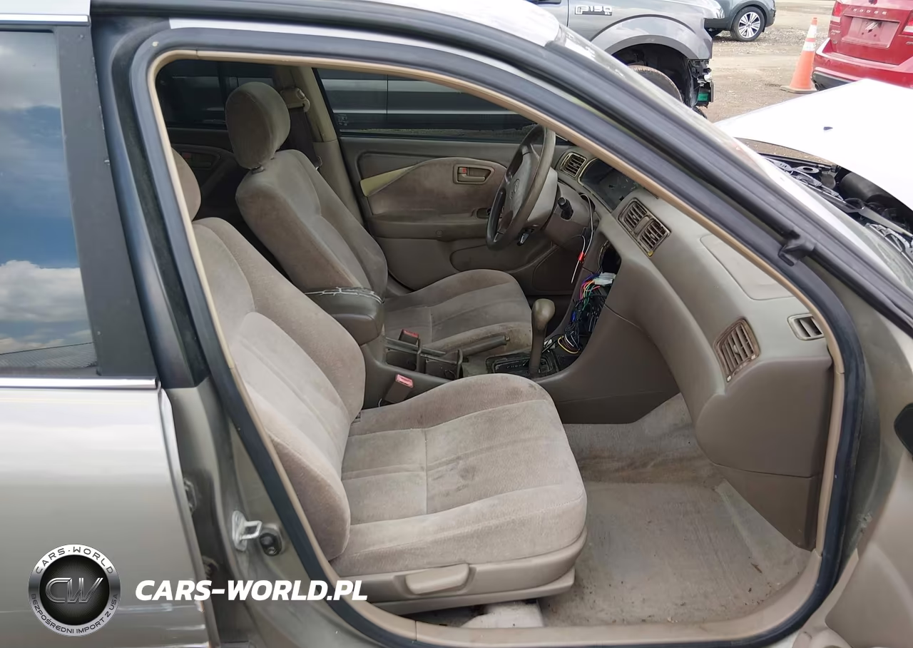 1999 Toyota Camry Le VIN:JT2BG28K6X0338687 - 5