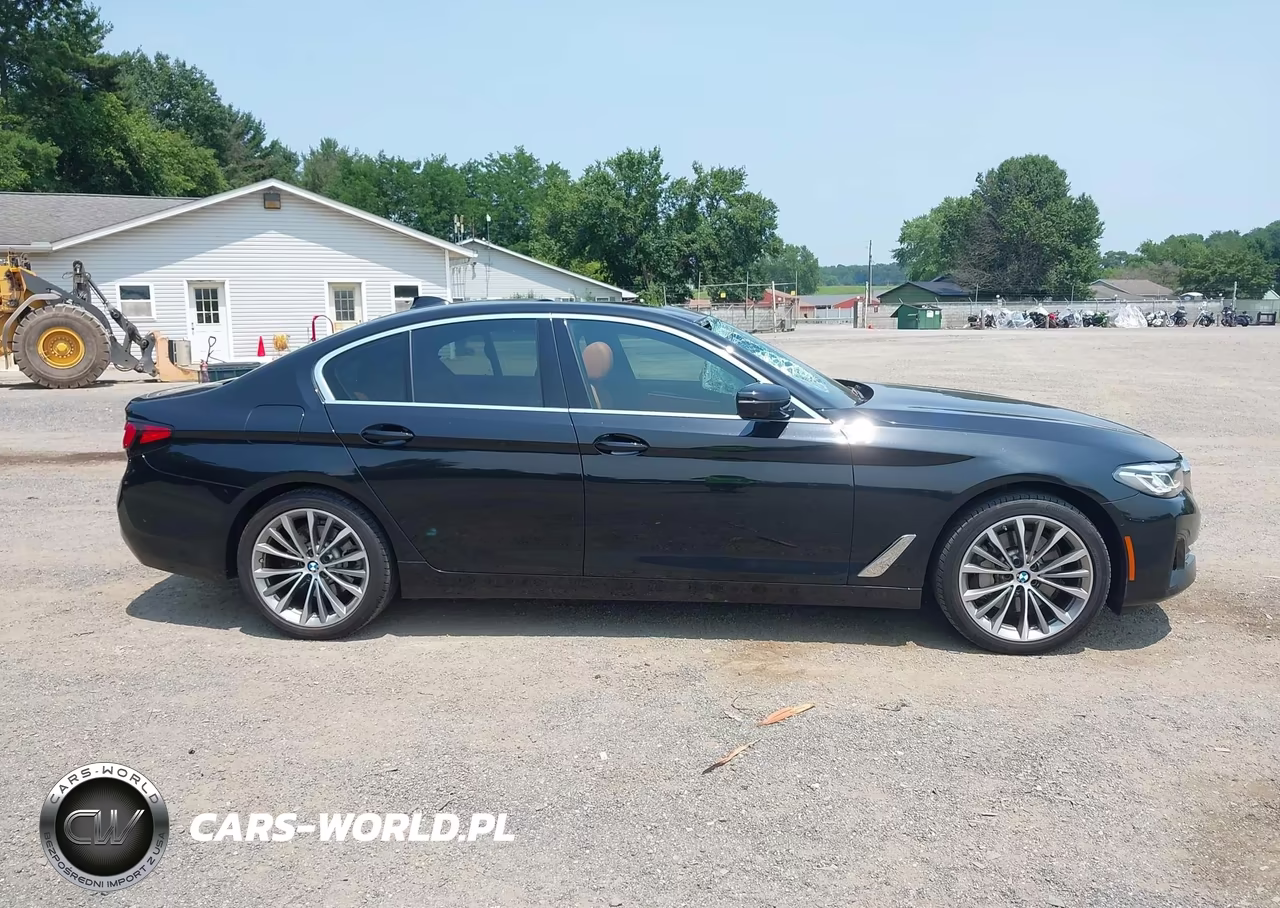 2021 BMW 530E xDrive VIN:WBA33AG08MCG69346 - 13