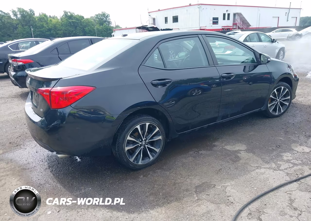 2017 Toyota Corolla Se VIN:2T1BURHE8HC844998 - 4