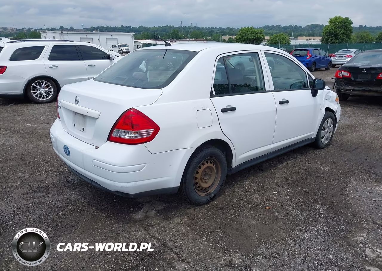 2009 Nissan Versa 1.6 VIN:3N1CC11E19L484090 - 4