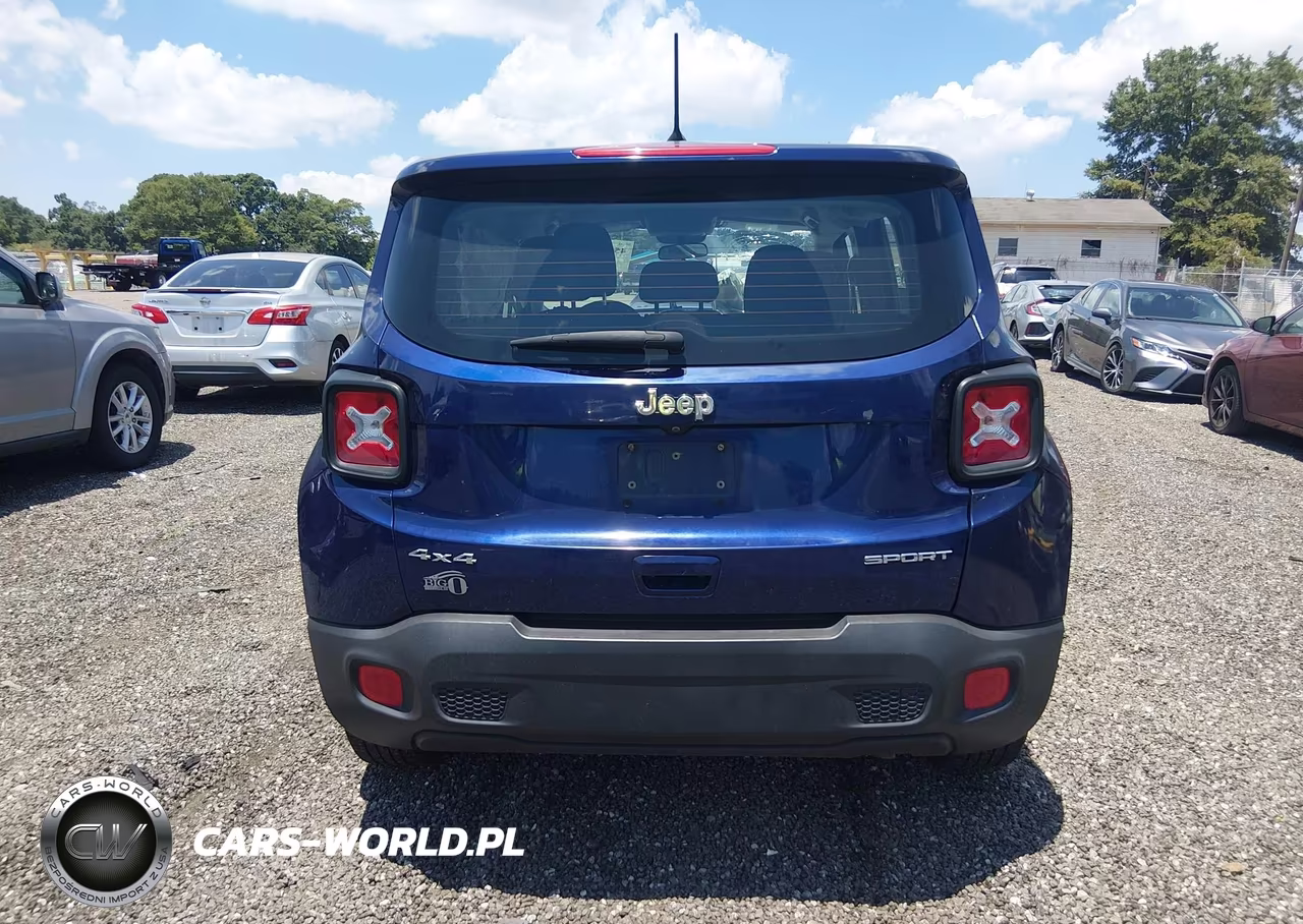 2018 Jeep Renegade Sport 4X4 VIN:ZACCJBAB4JPJ45704 - 16
