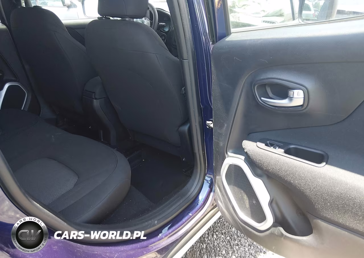 2018 Jeep Renegade Sport 4X4 VIN:ZACCJBAB4JPJ45704 - 8