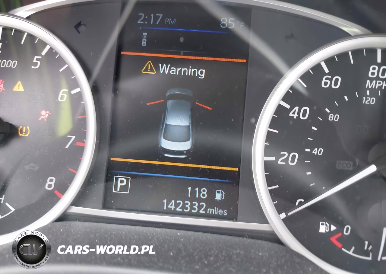 2019 Nissan Sentra Sr VIN:3N1AB7AP6KY360386 - 7