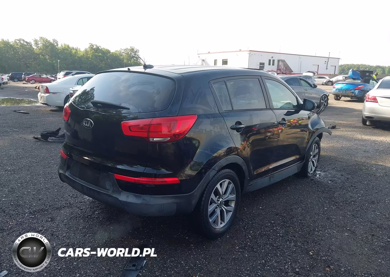 2015 Kia Sportage Lx VIN:KNDPB3AC0F7711328 - 4