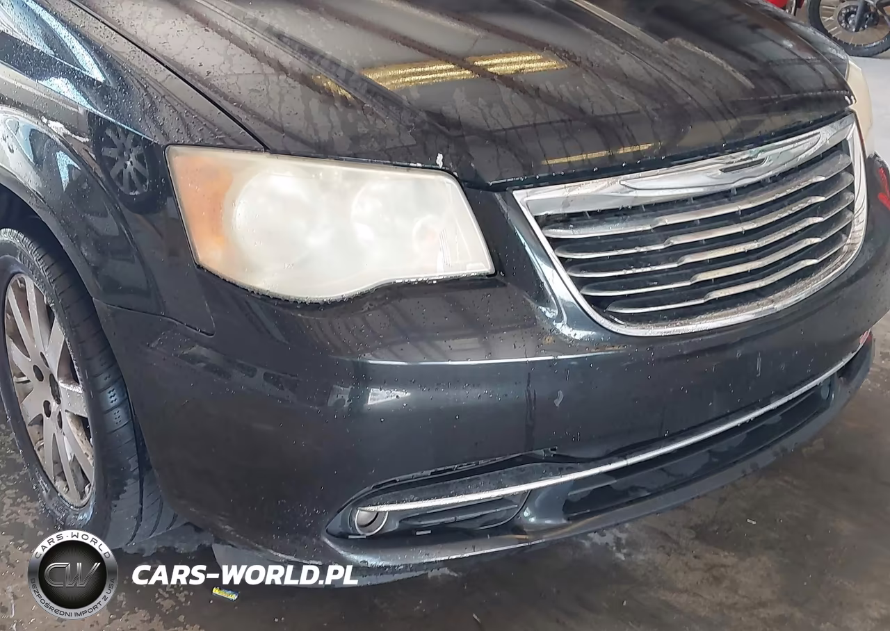 2013 Chrysler Town & Country Touring VIN:2C4RC1BG3DR675254 - 13