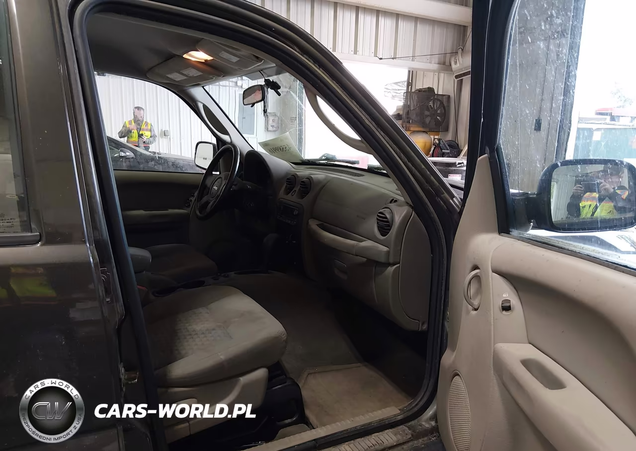 2006 Jeep Liberty Sport VIN:1J4GL48K56W273180 - 5