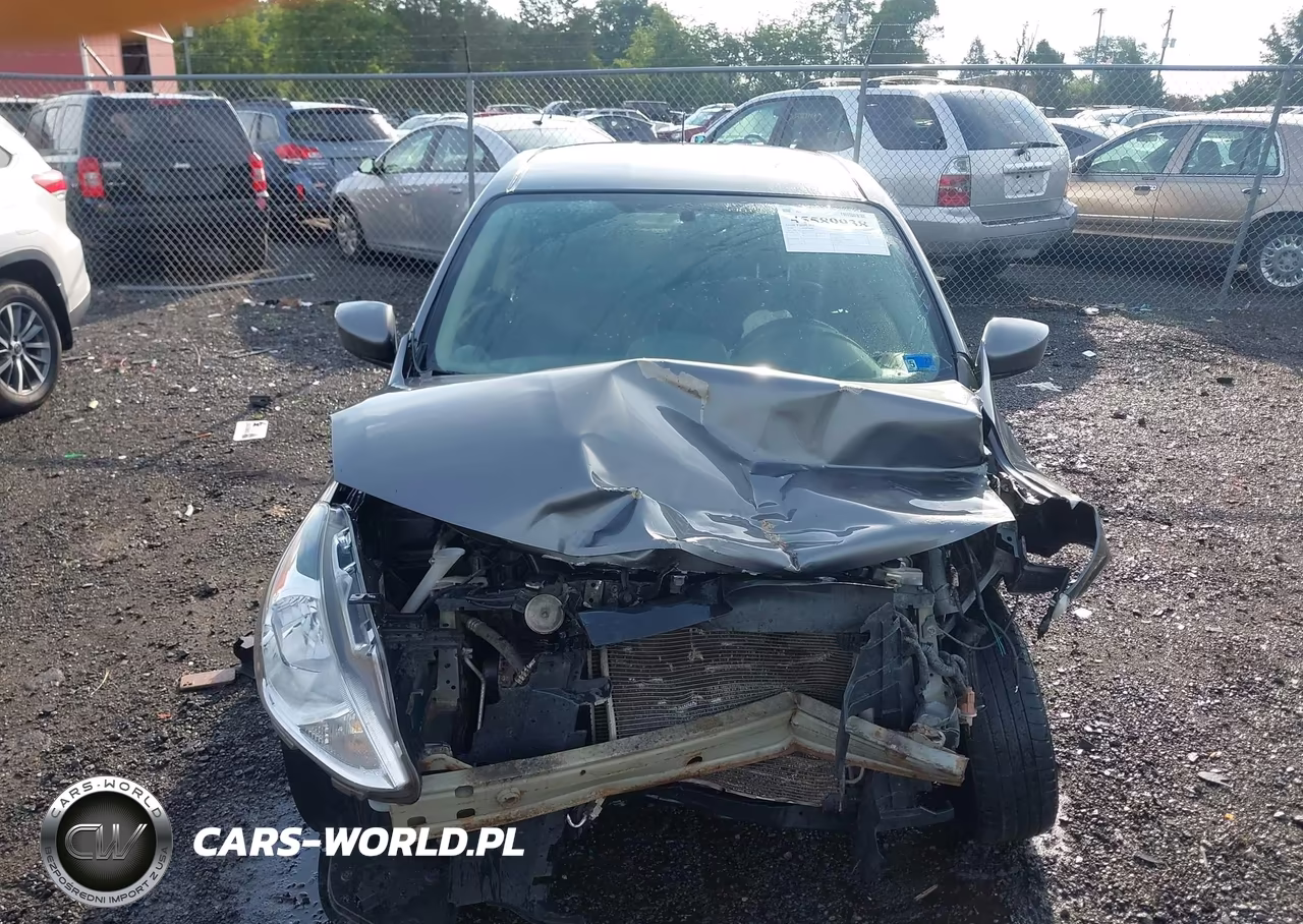 2018 Nissan Versa 1.6 S+ VIN:3N1CN7AP6JL808704 - 13