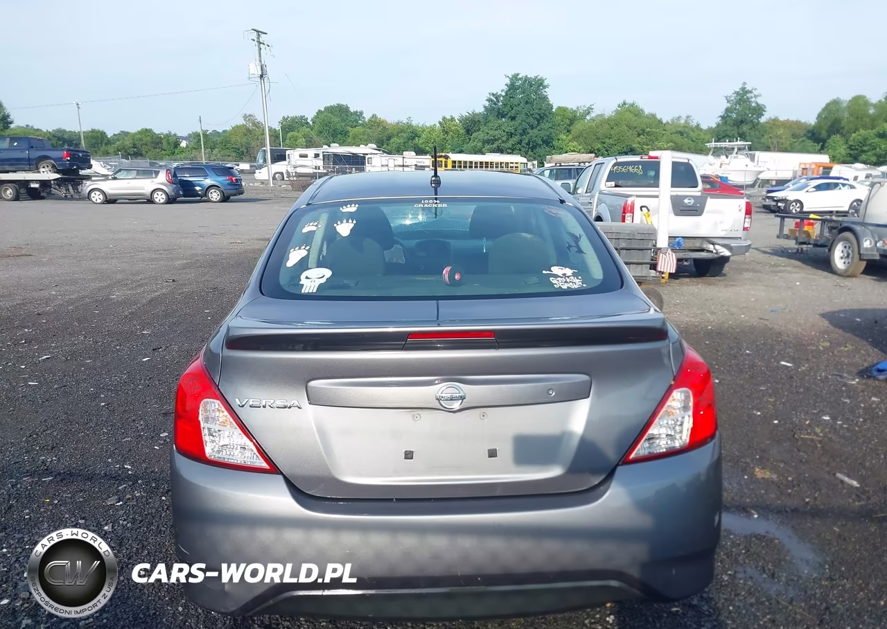 2018 Nissan Versa 1.6 S+ VIN:3N1CN7AP6JL808704 - 17