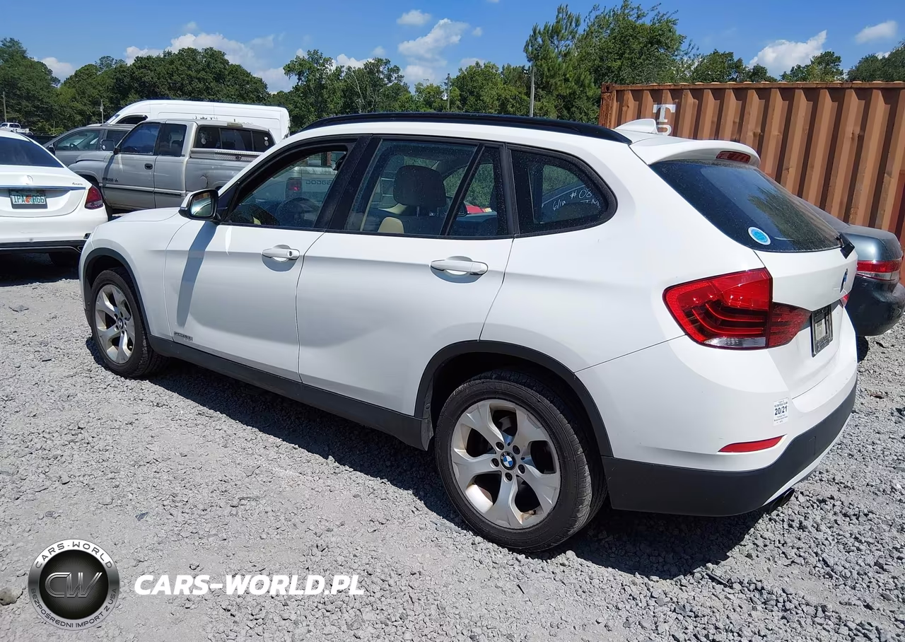 2013 BMW X1 Sdrive28I VIN:WBAVM1C59DVW42827 - 3