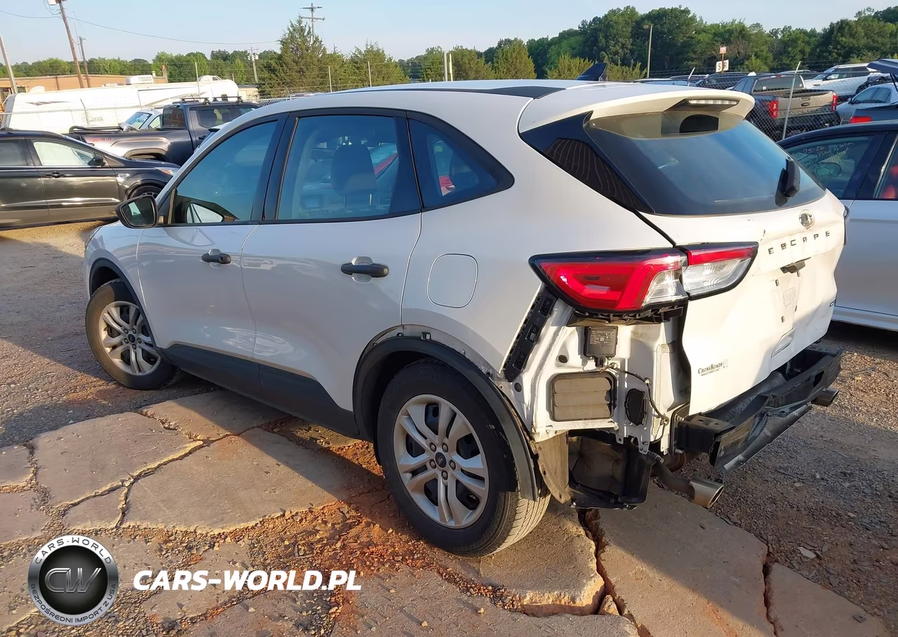 2020 Ford Escape S VIN:1FMCU0F68LUA68021 - 3