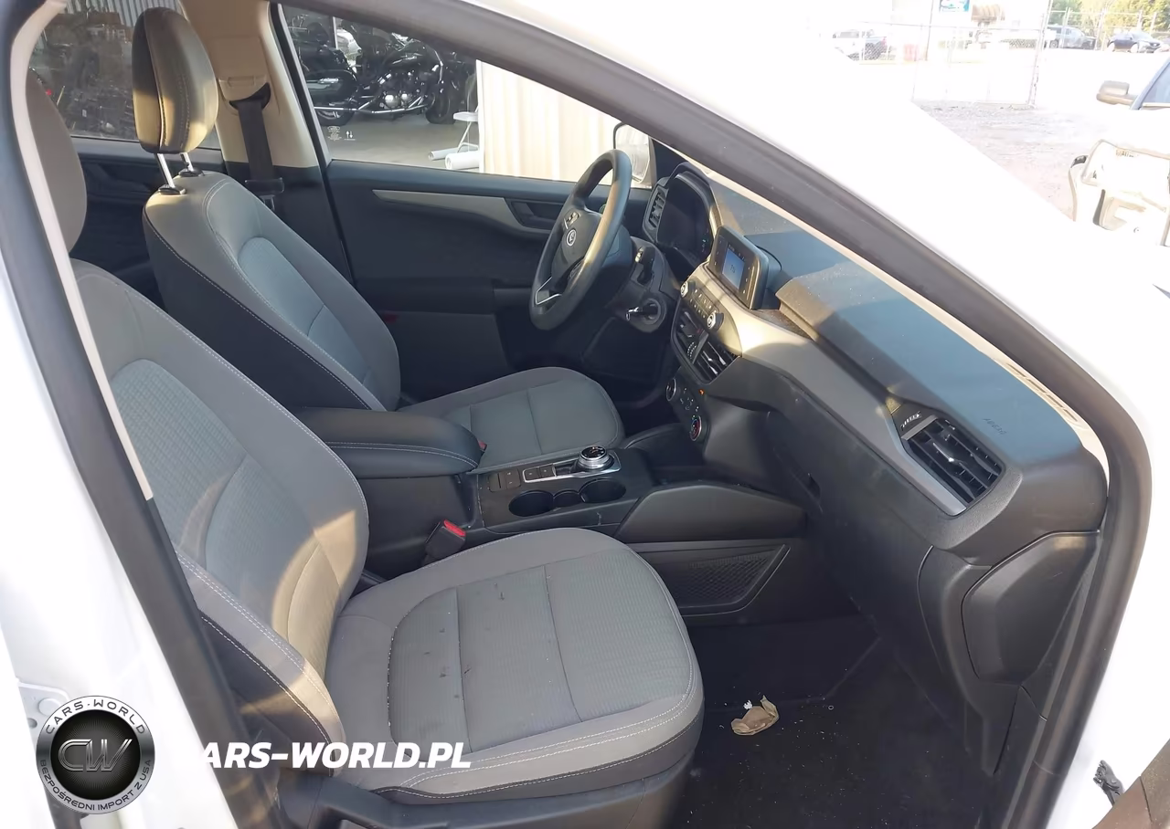 2020 Ford Escape S VIN:1FMCU0F68LUA68021 - 5