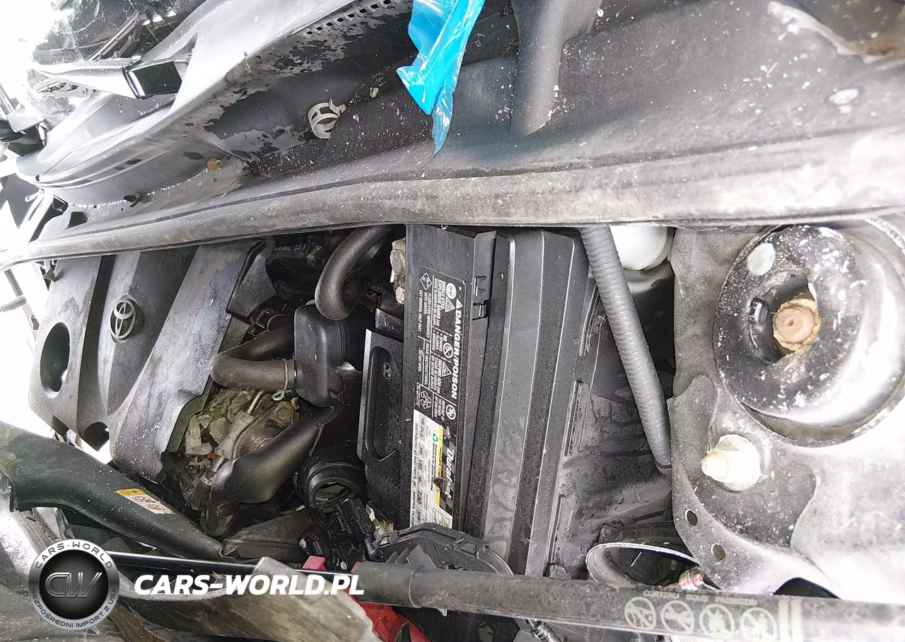 2018 Toyota Camry Se VIN:4T1B11HKXJU659758 - 10